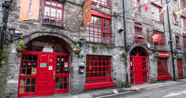 Isaacs Hostel